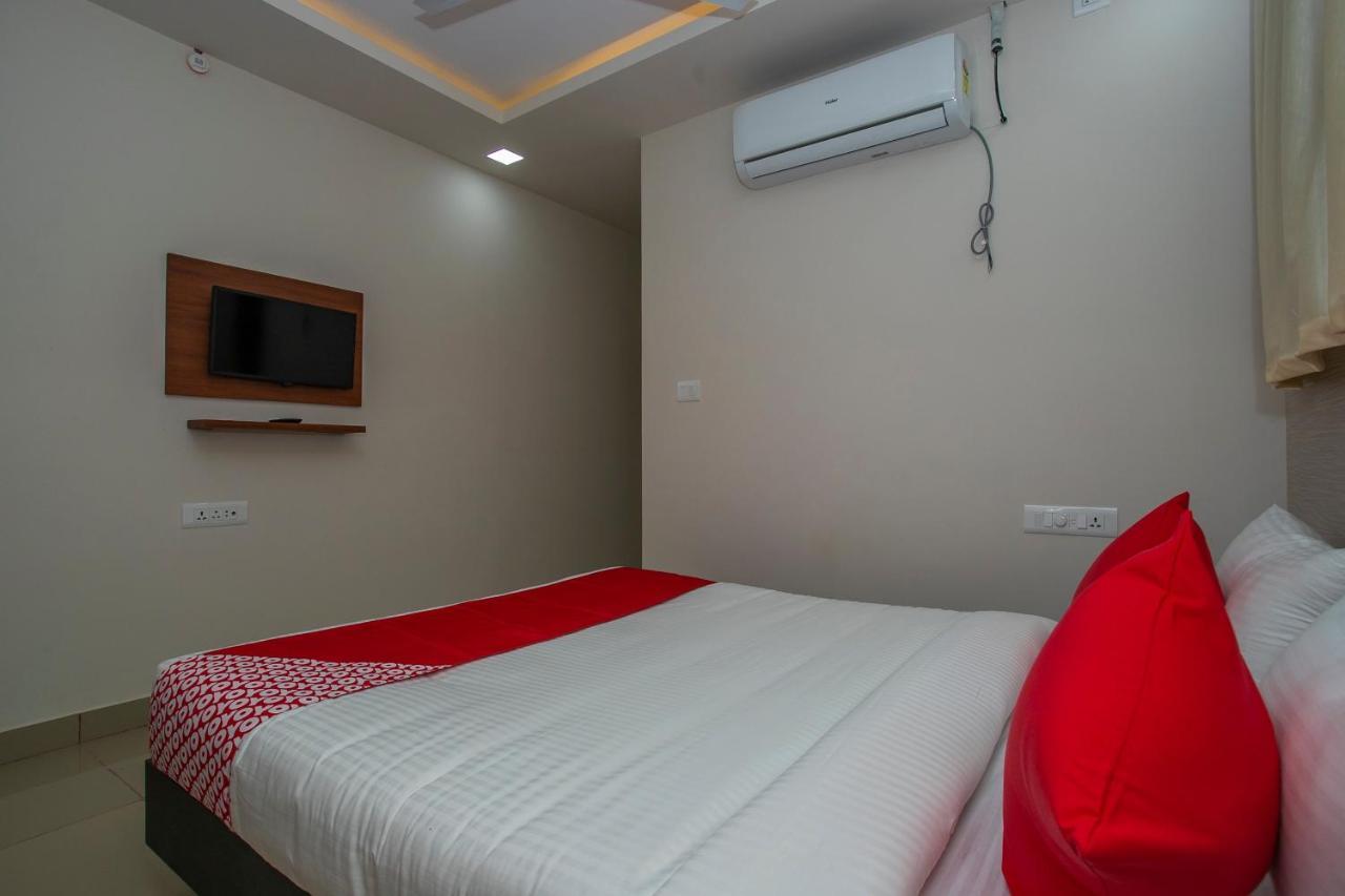 Hotel O Varcity Phi Premium Pavilion ,Above Hdfc Bank ,Near Anjaneya Temple Madiwala, Hosur Main R Bengaluru Kültér fotó